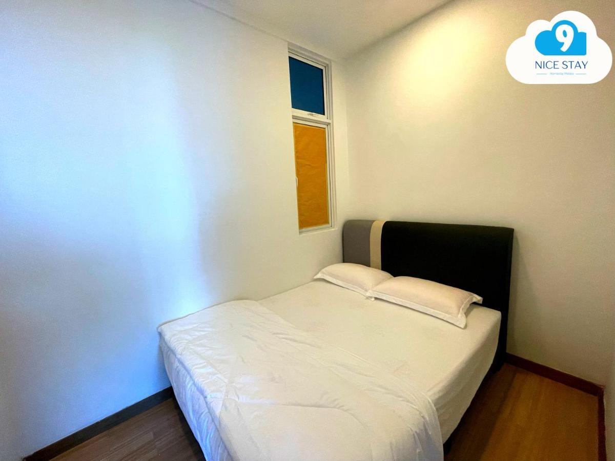 New! Seaview 2 - B * Malacca